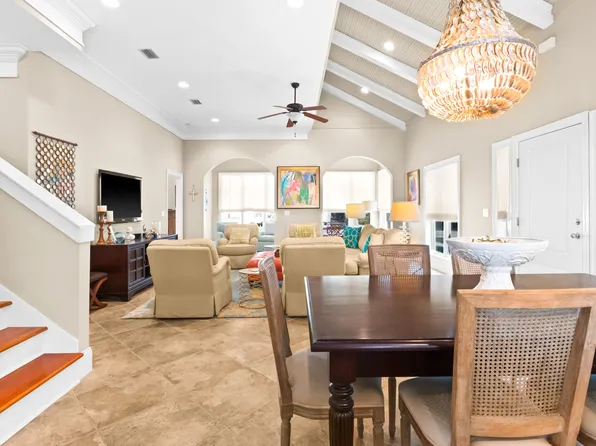 39 Captiva Cir #39, Destin, FL 32550
