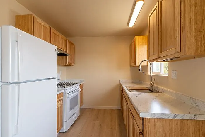 1185 Amador Ave #B — Photo 16