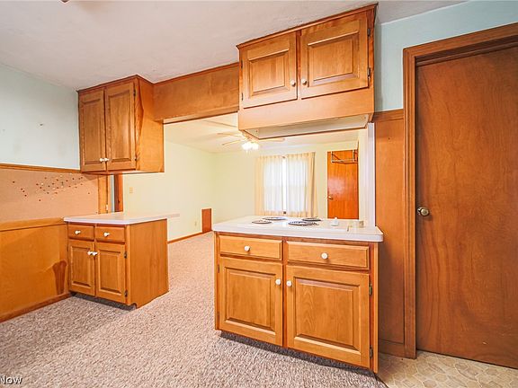 5th image of 380 Barnard Rd