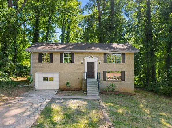 1197 Wynbrook Rd SW, Marietta, GA 30008