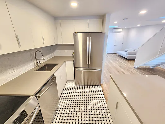 Rented by Corcoran | media 21