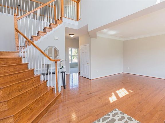 4th image of 3213 Lavecchia Way