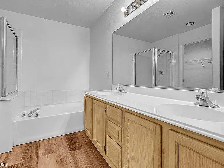 2925 Wigwam Pkwy #1722 — Photo 10