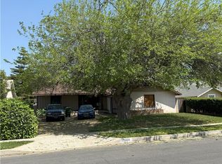 9320 Swinton Ave, North Hills, CA 91343