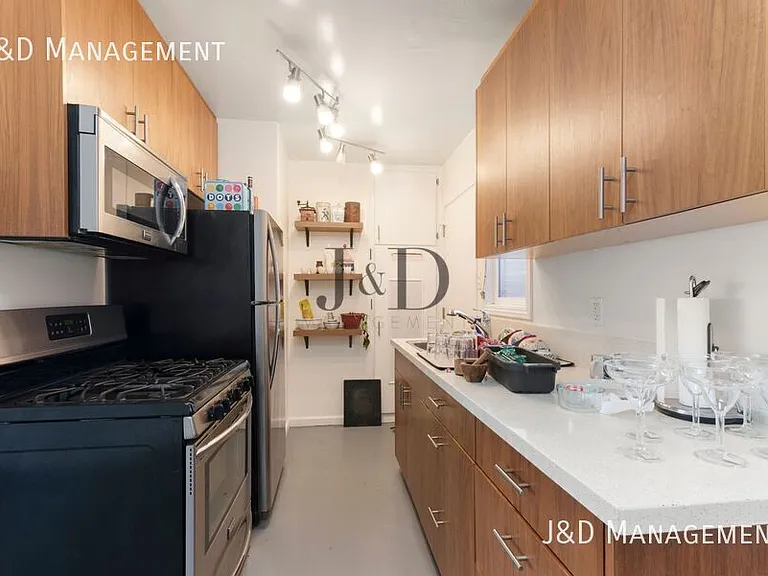 4487 Park Blvd — Photo 10