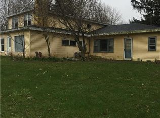 9499 E Main Rd, Ripley, NY 14775