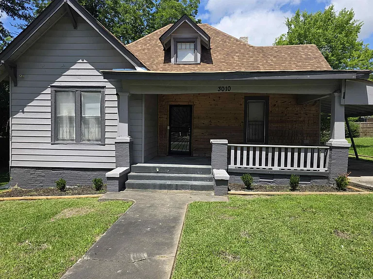 3010 S Izard St — Photo 19