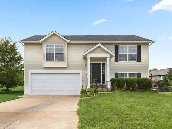 708 Tobermory Ct, Wentzville, MO 63385