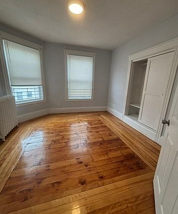 4th image of 15 Fortesque Ter APT 4