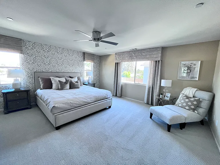 1732 Parkplace Ln — Photo 2