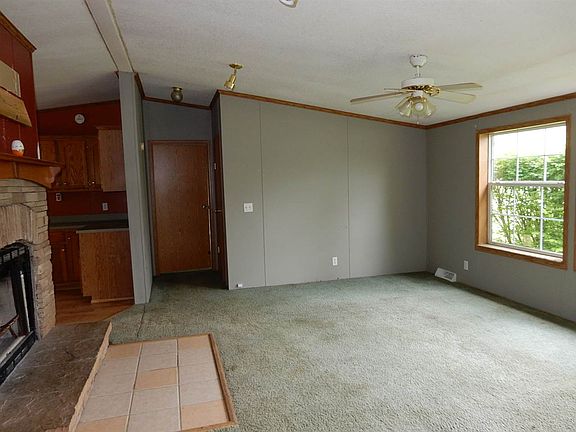5th image of 6981 Pleasant Hill Ln