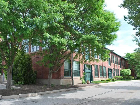 180 Allen St Unit 104, Woonsocket, RI 02895