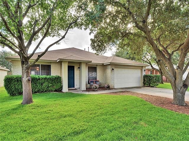 Cute as bugs ear! This charming 2200 sq ft (wcad) single story home is nestled in the desirable Block House Creek neighborhood.