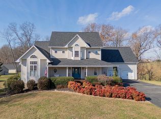 1005 W Rock Rd, Radford, VA 24141