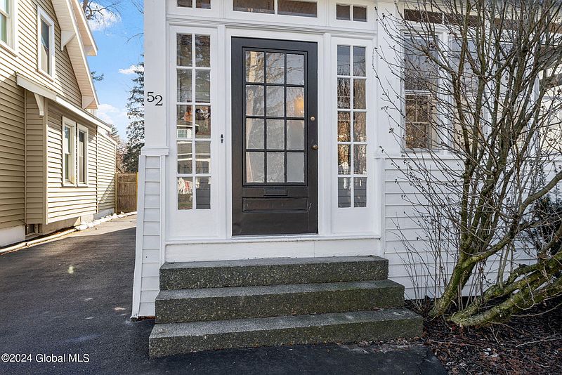 2nd image of 52 Norwood Avenue