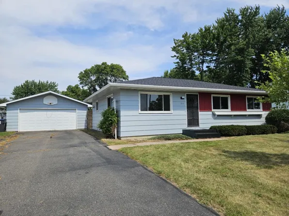 211 West 28TH STREET, Marshfield, WI 54449