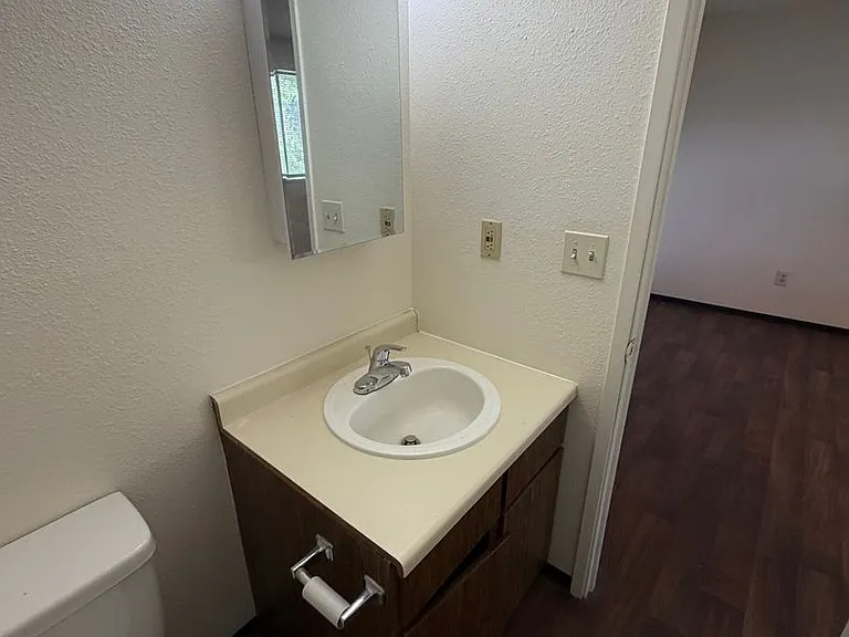 1800 Sargent Ave — Photo 15