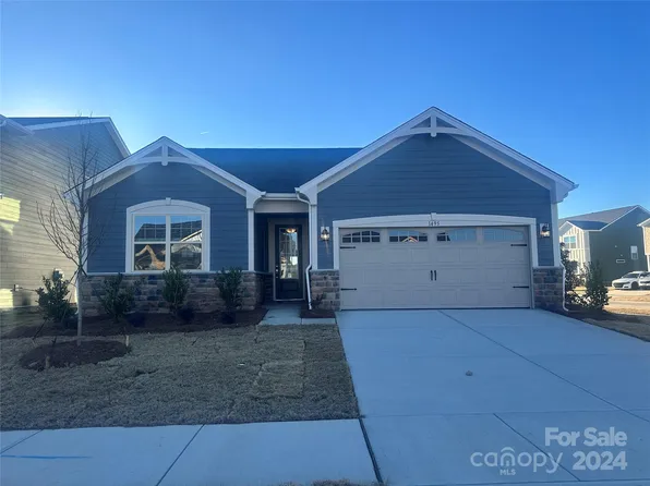 1495 Honey Trl E, Monroe, NC 28112