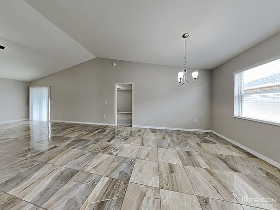 5th image of 3053 Grand Preserve Blvd