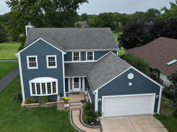 6582 Tealwood Dr, Lisle, IL 60532