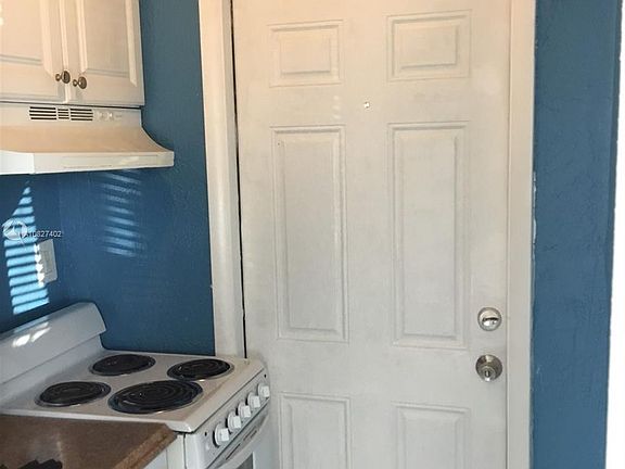 3rd image of 2761 NW 14th Ct #1
