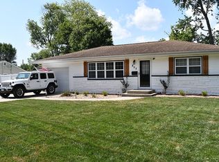 805 S Pembroke St, Effingham, IL 62401