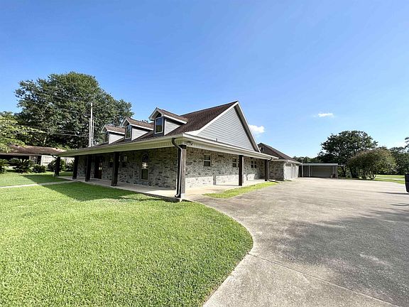 2nd image of 2275 Belfast Way