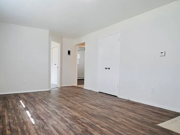 615 W Bennett St #1 — Photo 7