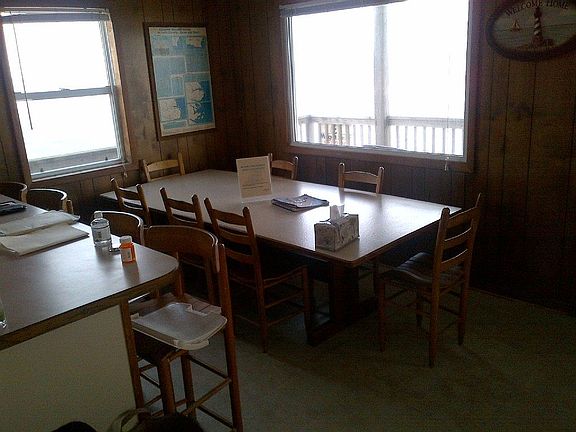 Breakfast nook w/Ocean View