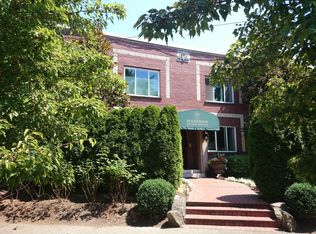1640 18th Ave APT 3, Seattle, WA 98122