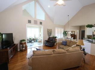 13 Sand Trap Ln, Greenwood, SC 29649