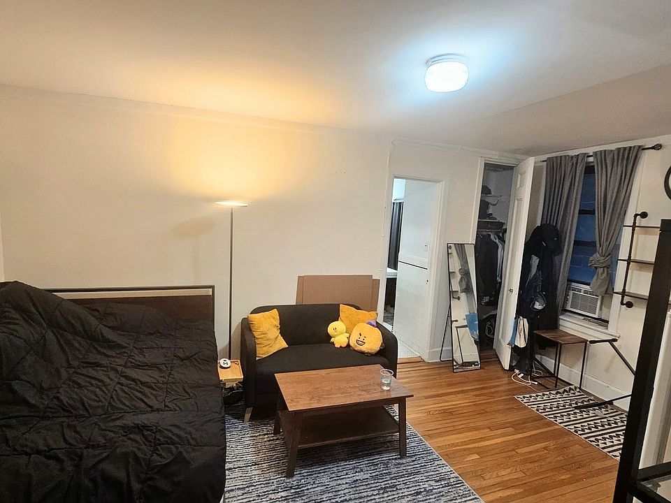 1st image of 142 E 33rd St APT 2A