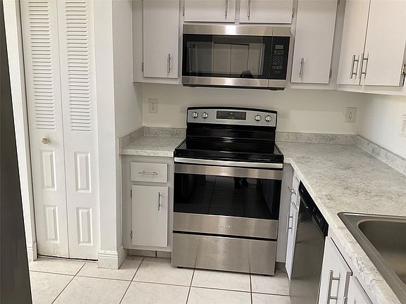5th image of 7340 NW 18th Street #205