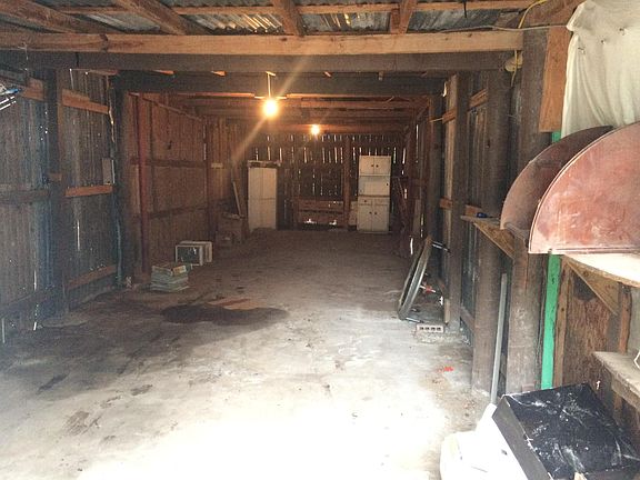 5th image of 604 N Aransas St