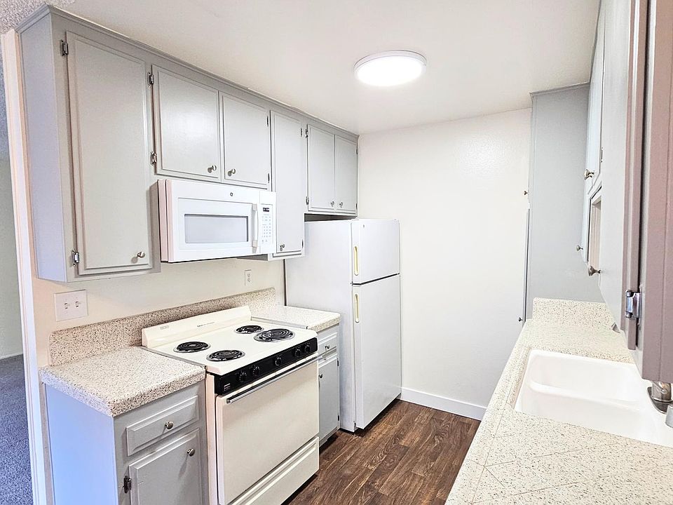 1st image of 4625 Hamilton St #7