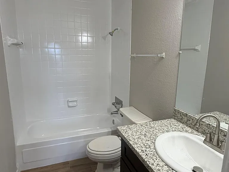 10001 W Park Dr #79 — Photo 10