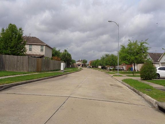 5th image of 16306 Virginia Grace Dr