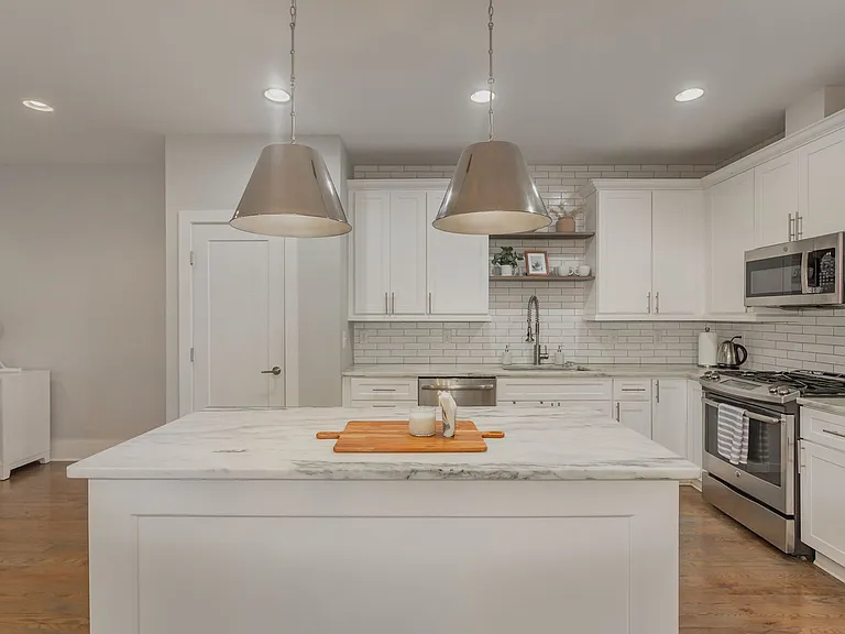 5308B Illinois Ave — Photo 6