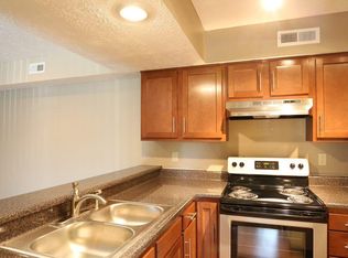 2146 Bentwood Cir APT 1D, Columbus, OH 43235