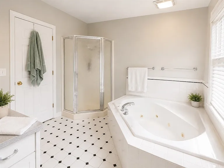 33 Woodlea Rd — Photo 10