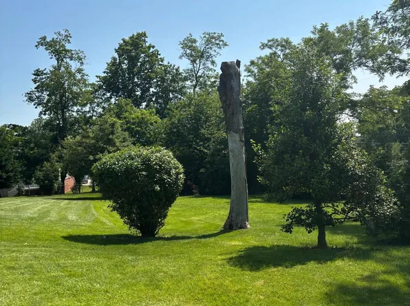 Fairway Ave, Catonsville, MD 21228