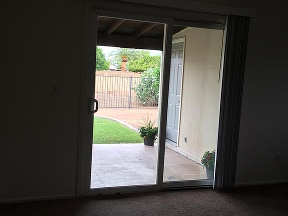 4th image of 11424 N 39th Pl