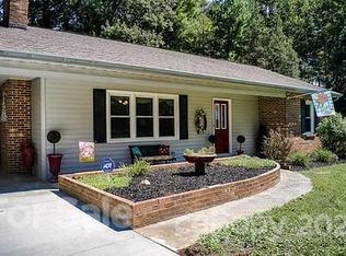 3118 Opal Pl, Lenoir, NC 28645