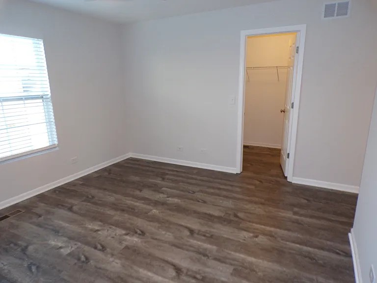 1645 W Turtle Creek Ln — Photo 27