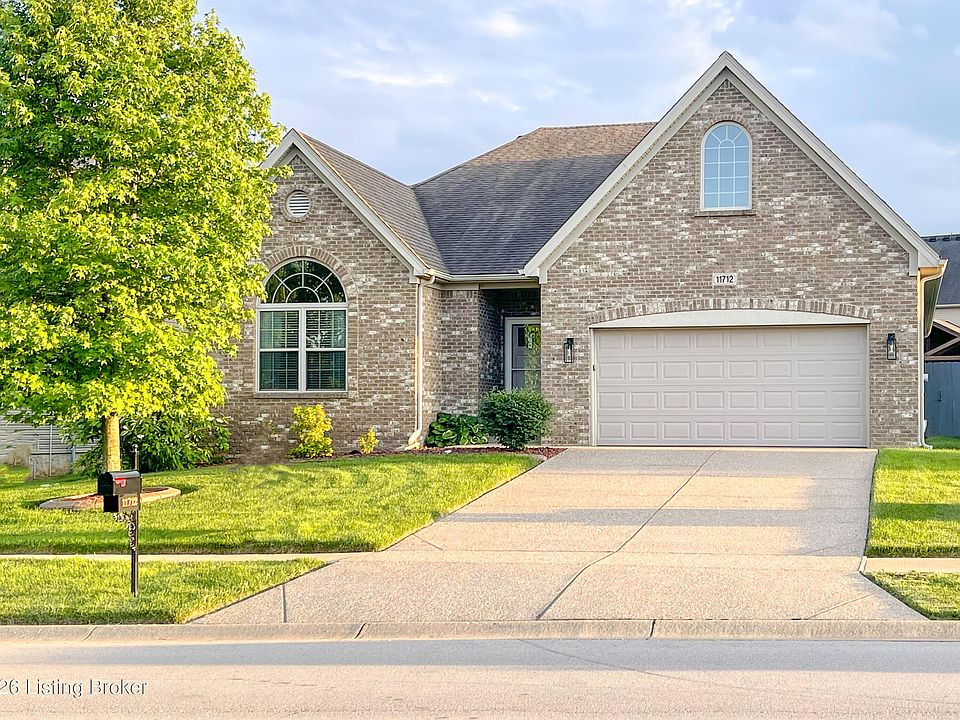 1st image of 11712 English Meadow Dr