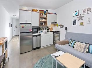 646 President St APT 1B, Brooklyn, NY 11215
