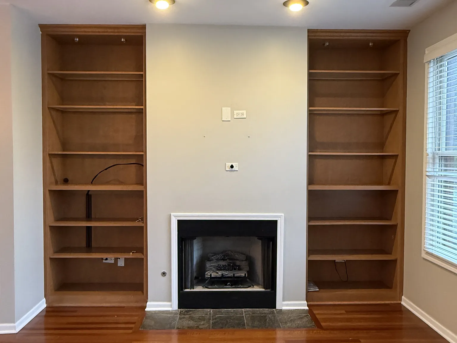 1000 N Crosby - 1 — Photo 4