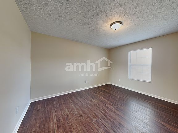 5th image of 143 Georges Creek Dr