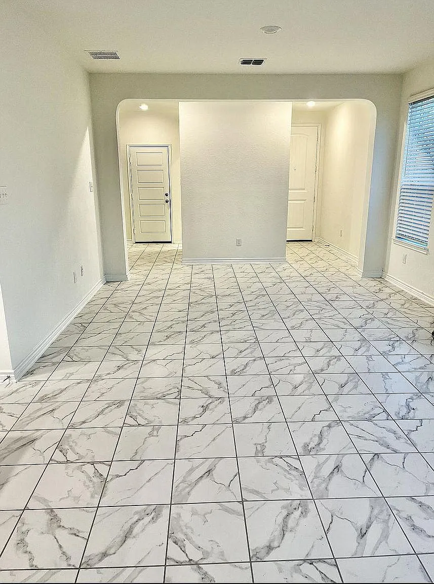 Building Photo - 4955 Usaa Blvd #79