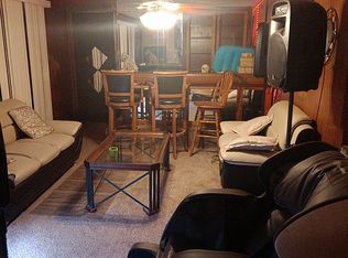 4080 Beryl Rd, Flint, MI 48504